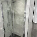Prism Free Private Parking Apartment *