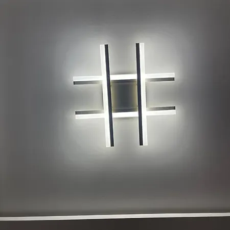 Prism Free Private Parking Daire